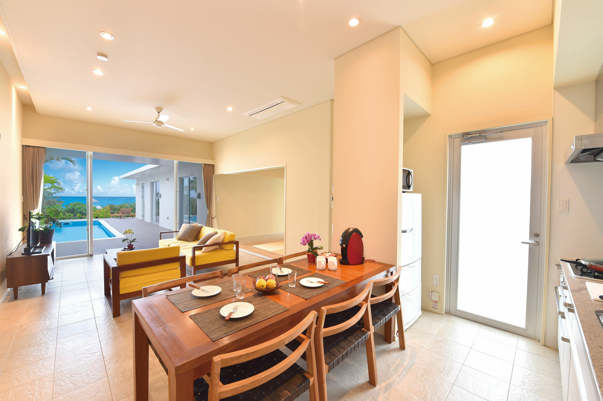 Feliz Villa Suite Miyakojima Ueno מראה חיצוני תמונה